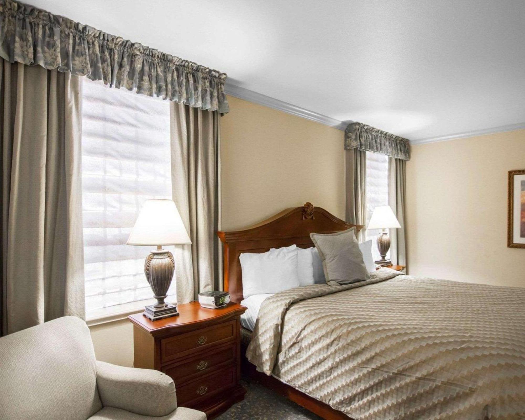 Liberty Hotel, Ascend Hotel Collection Cleburne Dış mekan fotoğraf
